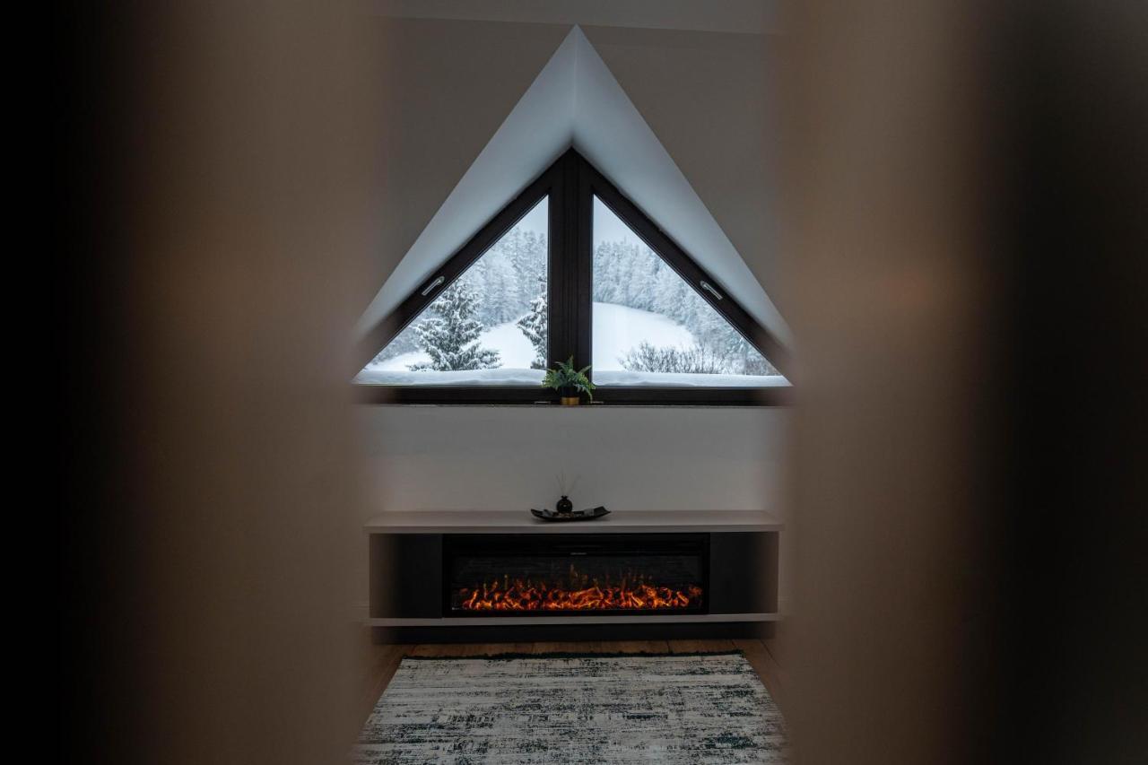 Clabucet Luxury Apartament プレデアル エクステリア 写真